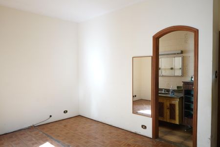 Casa à venda com 280m², 5 quartos e 3 vagasSuíte 2