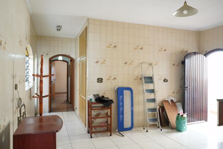 Casa à venda com 280m², 5 quartos e 3 vagasCozinha