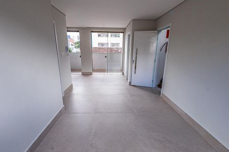 Apartamento à venda com 84m², 3 quartos e 2 vagasSala