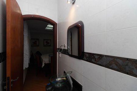 Casa à venda com 231m², 3 quartos e 4 vagas Casa à venda com 231m², 3 quartos e 4 vagasLavabo