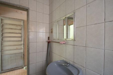 Casa à venda com 110m², 2 quartos e 1 vaga Casa à venda com 110m², 2 quartos e 1 vagaBanheiro 2