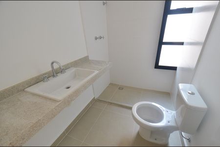 Apartamento à venda com 76m², 2 quartos e 2 vagasBanheiro Suíte 1