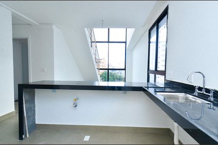 Apartamento à venda com 131m², 2 quartos e 3 vagasCozinha