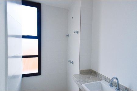 Apartamento à venda com 131m², 2 quartos e 3 vagasBanheiro/Suíte 1