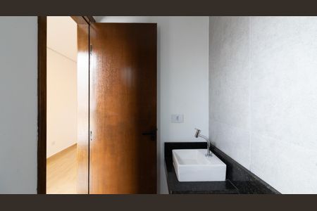 Casa à venda com 137m², 3 quartos e 2 vagas Casa à venda com 137m², 3 quartos e 2 vagasBanheiro da Suíte 1