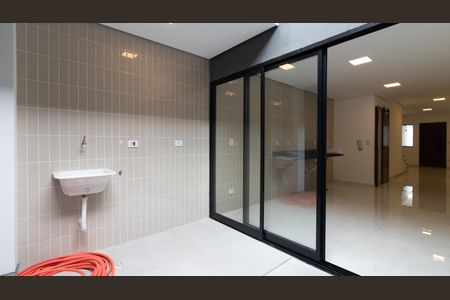 Casa à venda com 137m², 3 quartos e 2 vagas Casa à venda com 137m², 3 quartos e 2 vagasÁrea de Serviço
