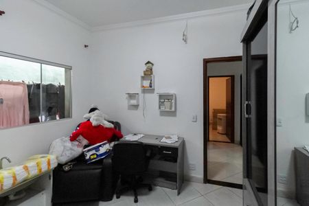 Casa à venda com 150m², 3 quartos e 2 vagasQuarto 2