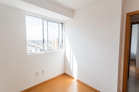 Apartamento à venda com 140m², 3 quartos e 3 vagas Apartamento à venda com 140m², 3 quartos e 3 vagasQuarto