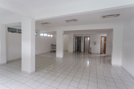 Apartamento à venda com 140m², 3 quartos e 3 vagas Apartamento à venda com 140m², 3 quartos e 3 vagasÁrea Comum