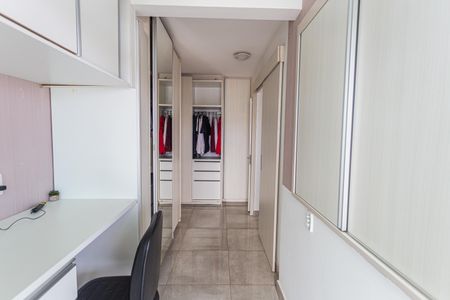Apartamento à venda com 140m², 3 quartos e 3 vagas Apartamento à venda com 140m², 3 quartos e 3 vagasEscritório na Cobertura