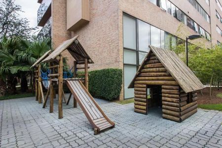 Apartamento à venda com 240m², 4 quartos e 5 vagas