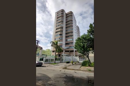 Apartamento para alugar com 119m², 2 quartos e 1 vaga Apartamento para alugar com 119m², 2 quartos e 1 vagaFachada