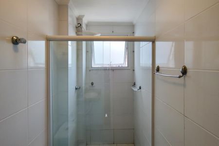 Apartamento para alugar com 119m², 2 quartos e 1 vaga Apartamento para alugar com 119m², 2 quartos e 1 vagaBanheiro da Suíte