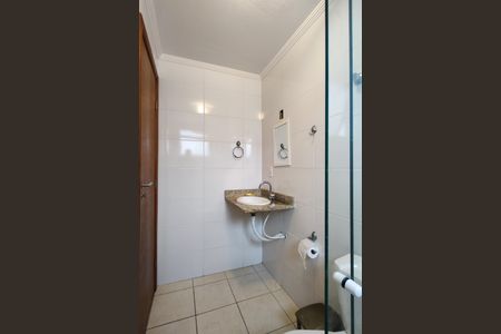 Apartamento para alugar com 119m², 2 quartos e 1 vaga Apartamento para alugar com 119m², 2 quartos e 1 vagaBanheiro da Suíte