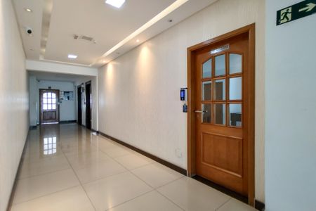 Apartamento para alugar com 119m², 2 quartos e 1 vaga Apartamento para alugar com 119m², 2 quartos e 1 vagaHall de entrada