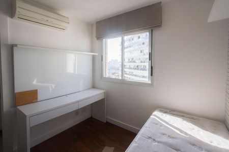 Apartamento para alugar com 179m², 3 quartos e 3 vagas Apartamento para alugar com 179m², 3 quartos e 3 vagasSuíte 1