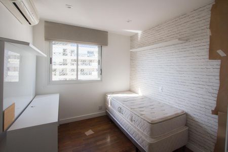 Apartamento para alugar com 179m², 3 quartos e 3 vagas Apartamento para alugar com 179m², 3 quartos e 3 vagasSuíte 1