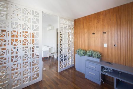 Apartamento para alugar com 179m², 3 quartos e 3 vagas Apartamento para alugar com 179m², 3 quartos e 3 vagasSala