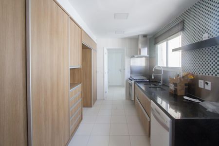 Apartamento para alugar com 179m², 3 quartos e 3 vagas Apartamento para alugar com 179m², 3 quartos e 3 vagasCozinha