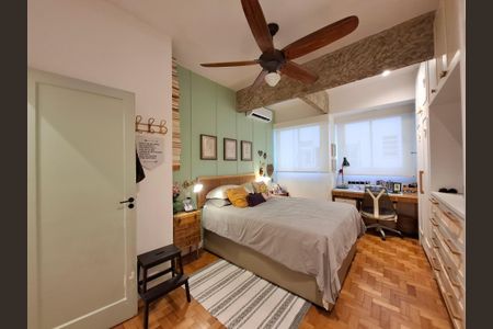 Apartamento à venda com 98m², 3 quartos e sem vaga Apartamento à venda com 98m², 3 quartos e sem vagaSuíte