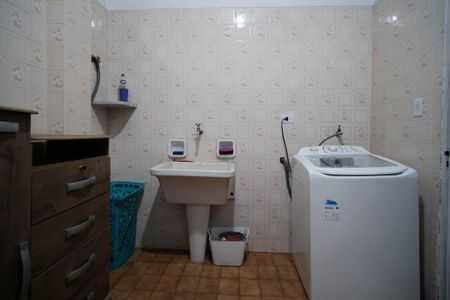 Casa à venda com 330m², 4 quartos e 6 vagasÁrea de Serviço