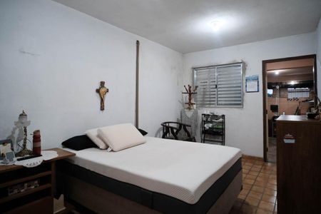 Casa à venda com 330m², 4 quartos e 6 vagasQuarto 3 