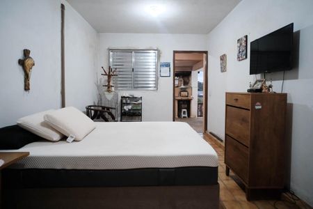 Casa à venda com 330m², 4 quartos e 6 vagasQuarto 3 