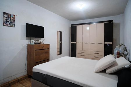 Casa à venda com 330m², 4 quartos e 6 vagasQuarto 3 