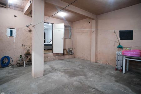 Casa à venda com 330m², 4 quartos e 6 vagasGaragem