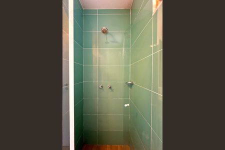 Apartamento à venda com 77m², 2 quartos e sem vaga Apartamento à venda com 77m², 2 quartos e sem vagaBanheiro