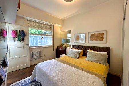 Apartamento à venda com 77m², 2 quartos e sem vaga Apartamento à venda com 77m², 2 quartos e sem vagaQuarto 2 - Suite