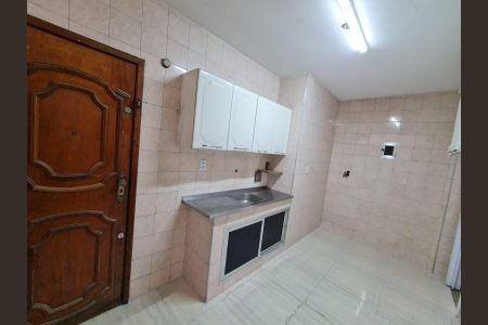 Apartamento à venda com 77m², 2 quartos e 1 vaga Apartamento à venda com 77m², 2 quartos e 1 vagaCozinha