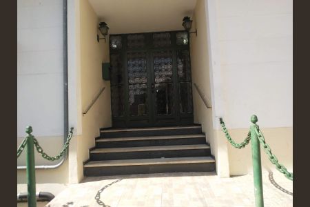 Apartamento à venda com 77m², 2 quartos e 1 vaga Apartamento à venda com 77m², 2 quartos e 1 vagaÁrea comum - entrada