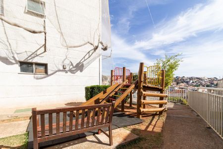 Apartamento à venda com 50m², 2 quartos e 1 vaga Apartamento à venda com 50m², 2 quartos e 1 vagaÁrea comum - Playground