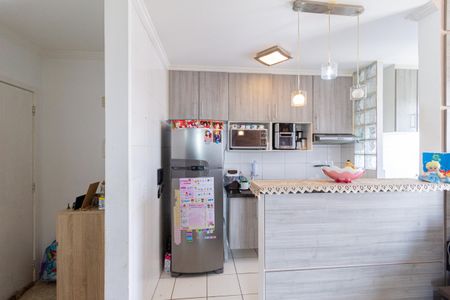 Apartamento à venda com 50m², 2 quartos e 1 vaga Apartamento à venda com 50m², 2 quartos e 1 vagaCozinha e área de serviço