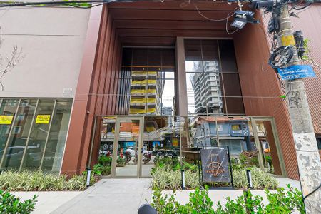 Apartamento à venda com 157m², 3 quartos e 2 vagas Apartamento à venda com 157m², 3 quartos e 2 vagasFachada e portaria
