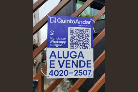 Casa à venda com 220m², 4 quartos e sem vaga Casa à venda com 220m², 4 quartos e sem vagaPlaca