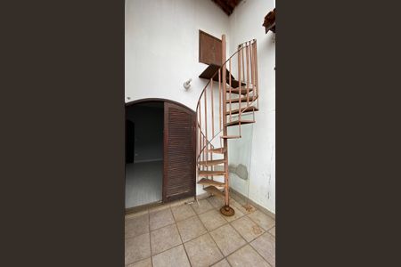 Casa para alugar com 134m², 4 quartos e 2 vagas Casa para alugar com 134m², 4 quartos e 2 vagasÁrea externa