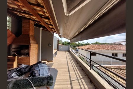 Casa à venda com 180m², 3 quartos e 3 vagas Casa à venda com 180m², 3 quartos e 3 vagasÁrea de Lazer