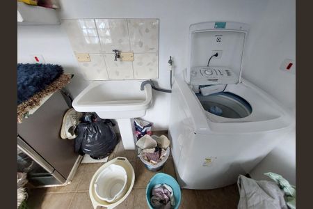 Casa à venda com 180m², 3 quartos e 3 vagas Casa à venda com 180m², 3 quartos e 3 vagasÁrea de Serviço