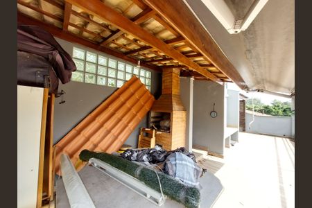 Casa à venda com 180m², 3 quartos e 3 vagas Casa à venda com 180m², 3 quartos e 3 vagasÁrea de Lazer