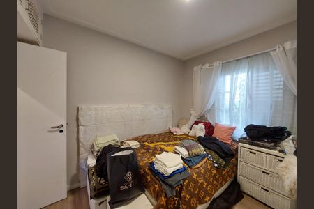 Casa à venda com 180m², 3 quartos e 3 vagas Casa à venda com 180m², 3 quartos e 3 vagasQuarto 2