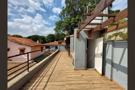 Casa à venda com 180m², 3 quartos e 3 vagas Casa à venda com 180m², 3 quartos e 3 vagasÁrea de Lazer