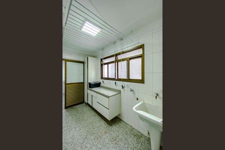 Apartamento para alugar com 170m², 4 quartos e 3 vagasÁrea de Serviço