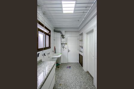 Apartamento para alugar com 170m², 4 quartos e 3 vagasÁrea de Serviço