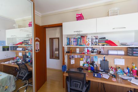 Apartamento à venda com 94m², 3 quartos e 2 vagas Apartamento à venda com 94m², 3 quartos e 2 vagasQuarto 1