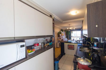 Apartamento à venda com 94m², 3 quartos e 2 vagas Apartamento à venda com 94m², 3 quartos e 2 vagasCozinha