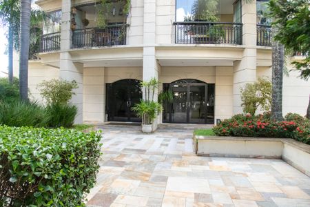 Apartamento à venda com 110m², 3 quartos e 3 vagas Apartamento à venda com 110m², 3 quartos e 3 vagasÁrea comum