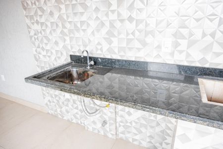 Apartamento à venda com 92m², 2 quartos e 2 vagas Apartamento à venda com 92m², 2 quartos e 2 vagasPia