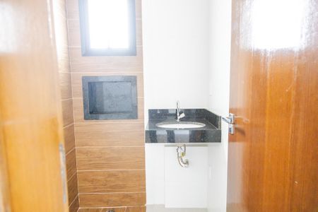 Apartamento à venda com 92m², 2 quartos e 2 vagas Apartamento à venda com 92m², 2 quartos e 2 vagasBanheiro da Suíte